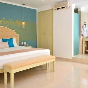 4* Hotel Unic Design & Restaurant- 5th Avenue (adults Only)